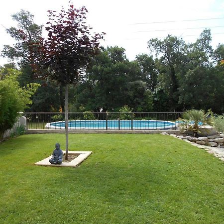 Chez Lulu Hotel Saint-Saturnin-d'Apt Bagian luar foto