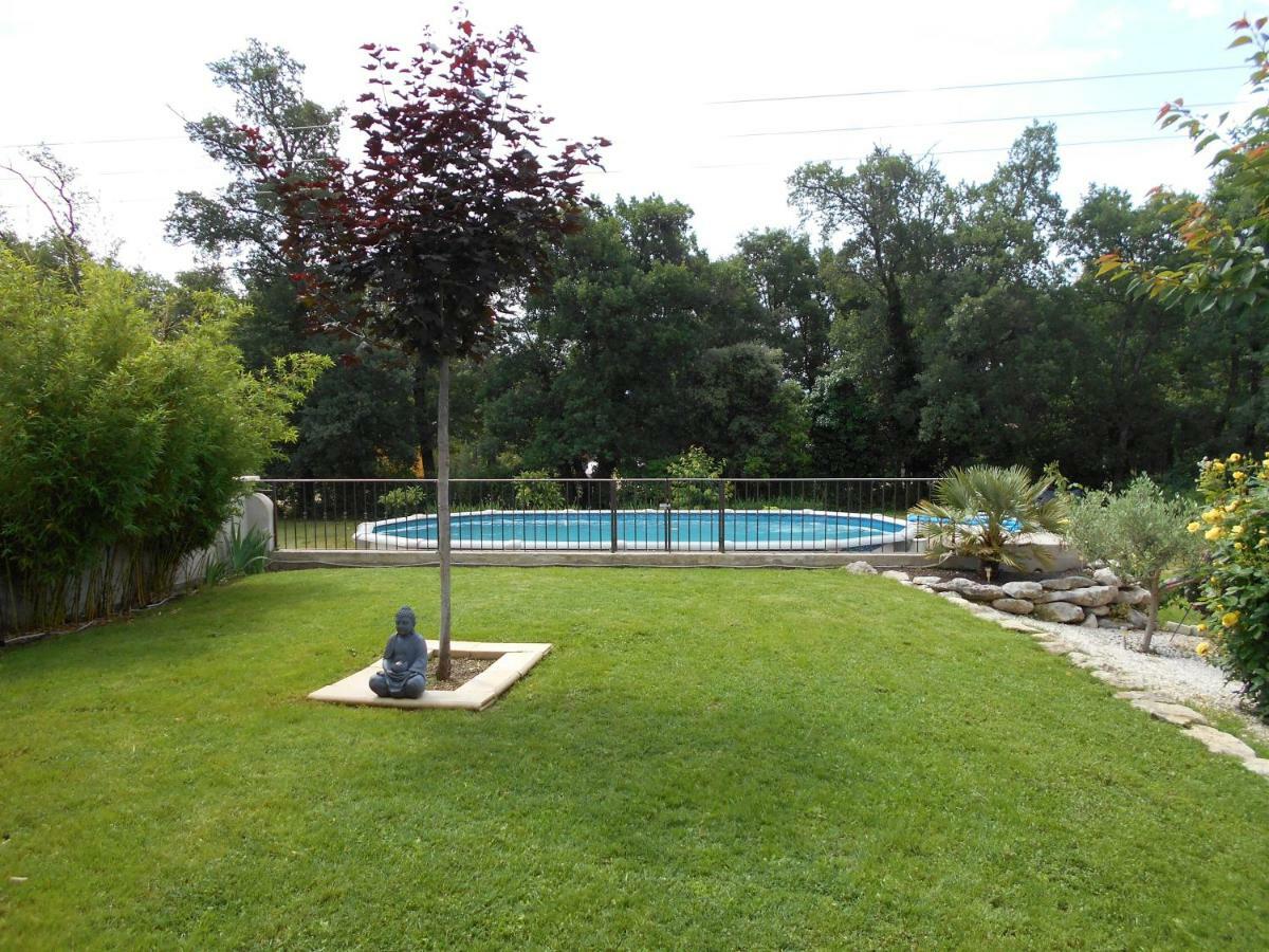 Chez Lulu Hotel Saint-Saturnin-d'Apt Bagian luar foto