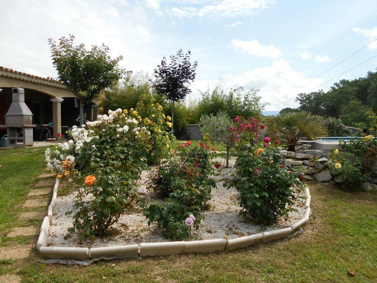 Chez Lulu Hotel Saint-Saturnin-d'Apt Bagian luar foto